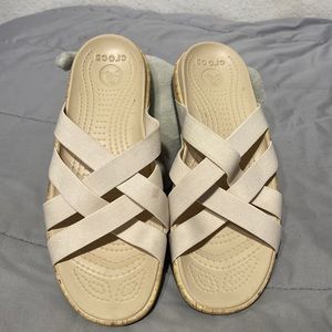 Crocs cream Criss Cross  Slides